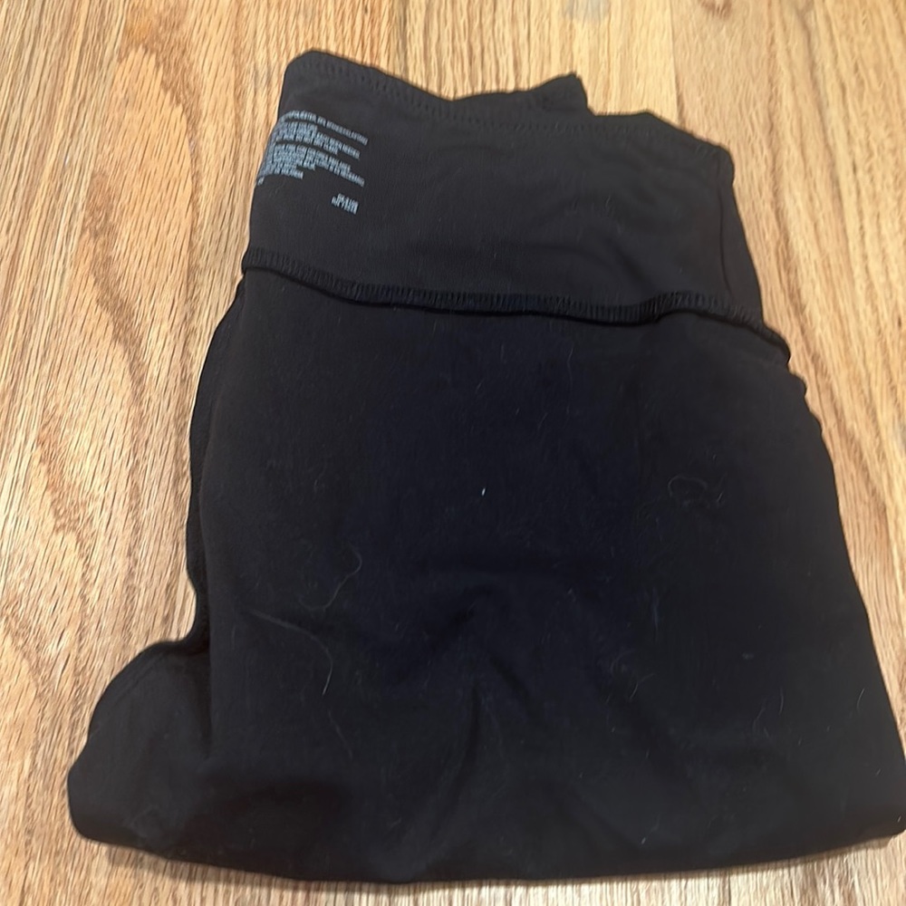 black leggings